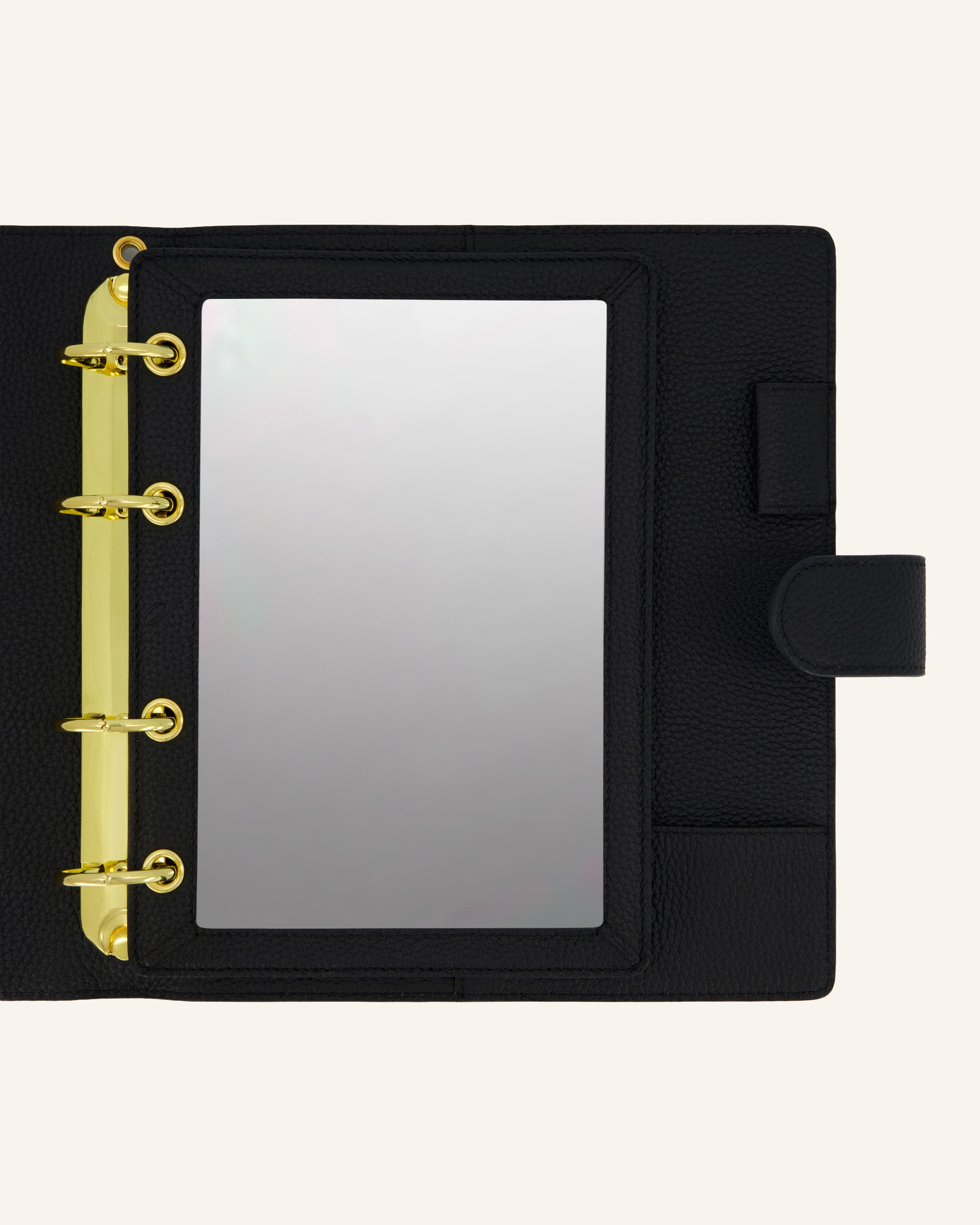 The Noir Mirror