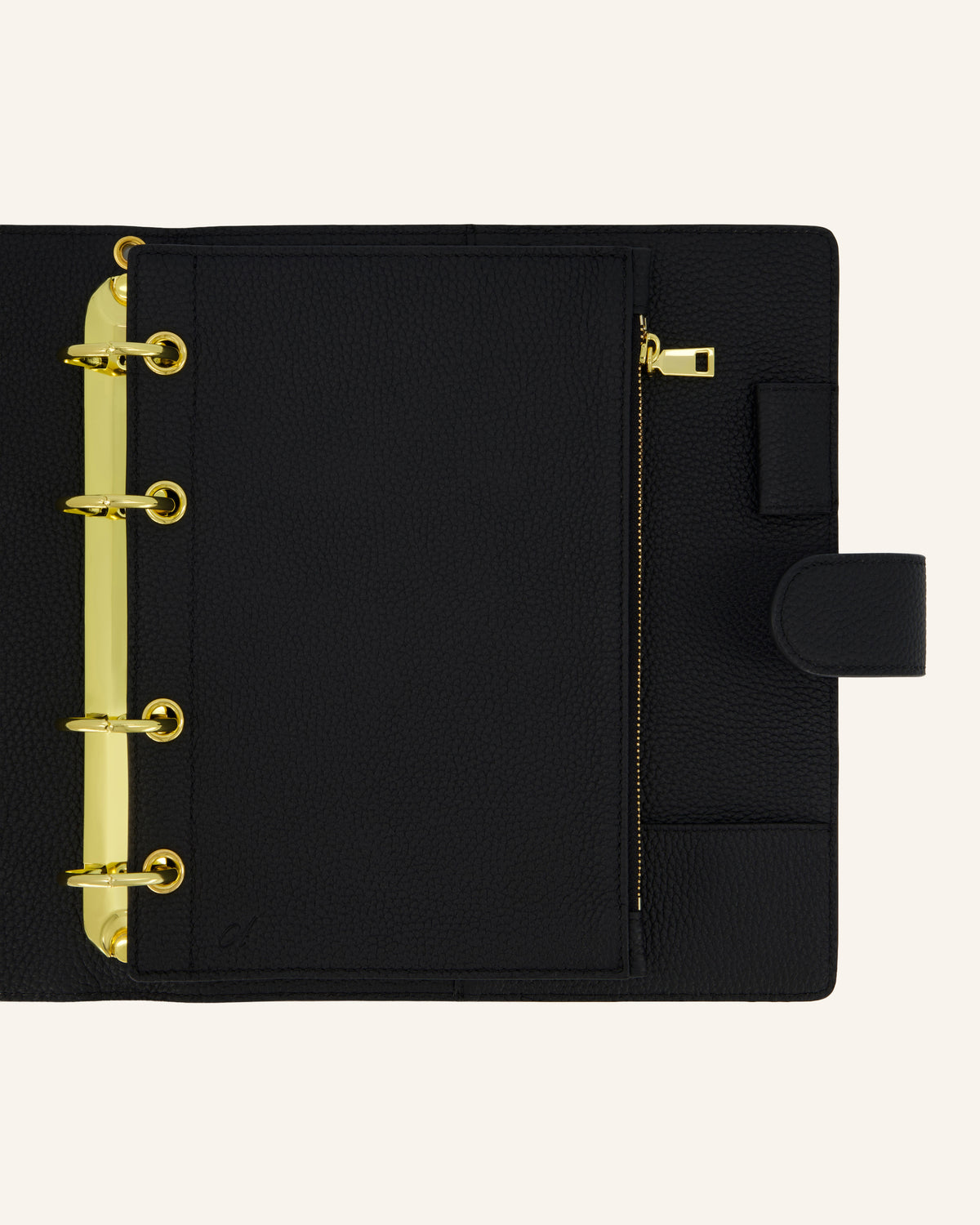 The Noir Pouch